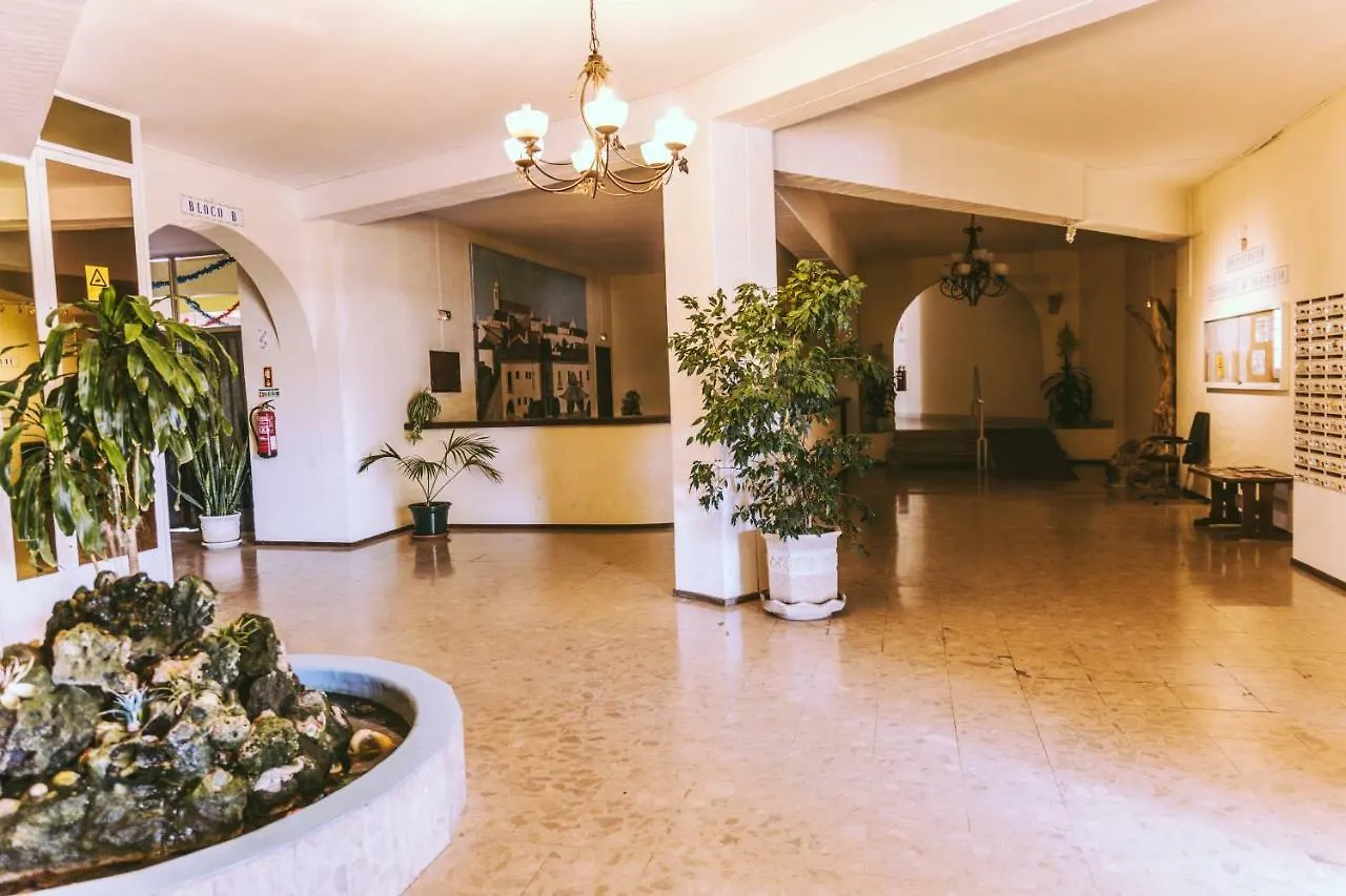 Vaumar Pool & Beach Apartment Portimao 0*,